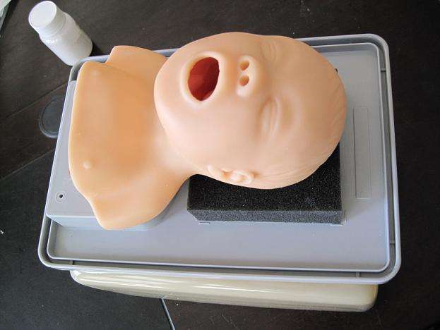 新生儿气管插管模型